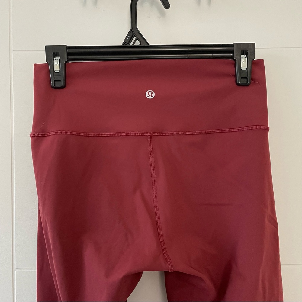 Lululemon Wunder under leggings